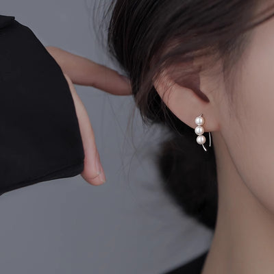 Hook Pearl Simplicity Stud Earrings For Women